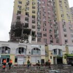 Russia Launches Missile Attack on Kyiv Ahead of Zelenskyy-Trump Meeting