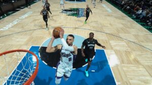 Sacramento Kings’ Zach LaVine Exits Game with Ankle Injury