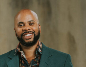 Gift Cards Gain Popularity as Thoughtful Alternative for Distant Relatives