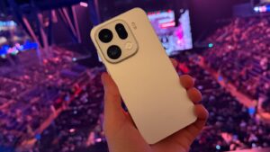 OPPO Find X9 Ultra Set to Feature Two Advanced 200MP Cameras