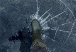 Urgent Warning Issued as Children Play on Ice in Newark